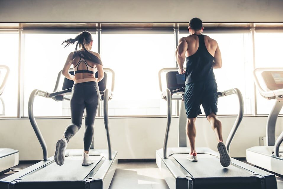 at-the-gym-2779098