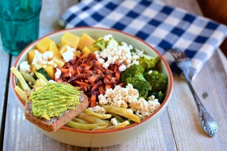 buddha-bowl_0827_1893-750x500-1288157