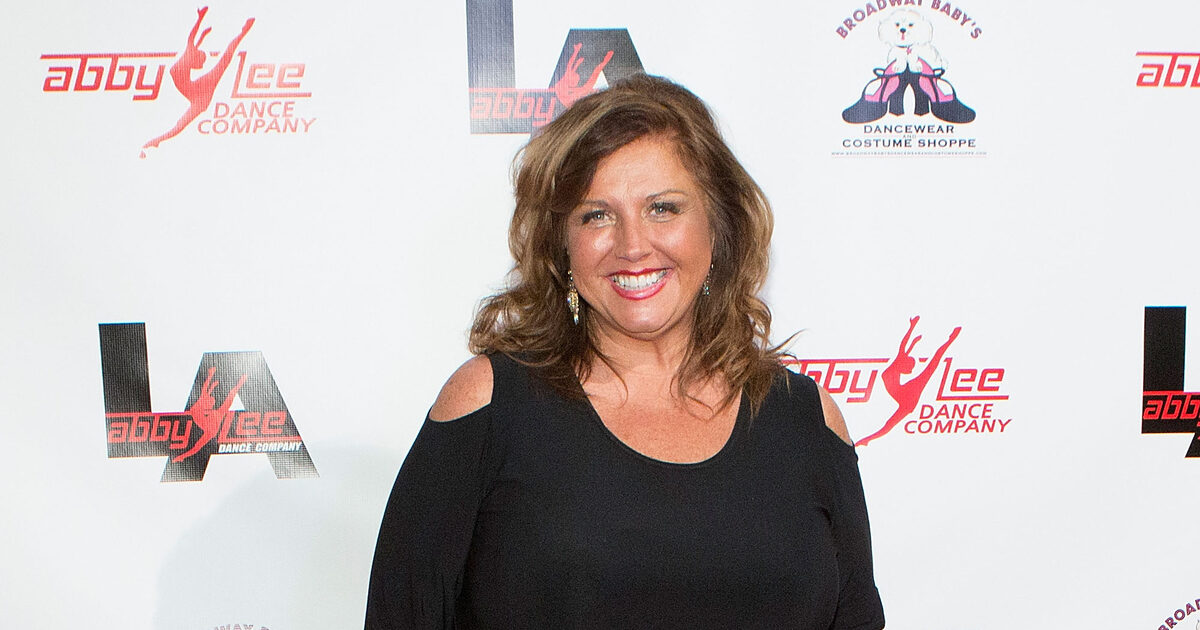 dance-moms-abby-lee-dance-company-las-vip-grand-opening-2