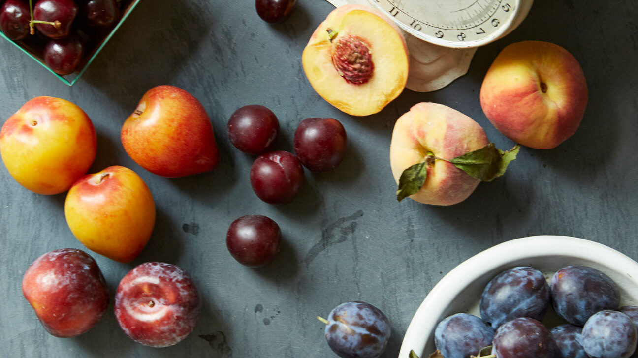 best-weight-loss-fruits-1296x728-stone-fruits-7371476
