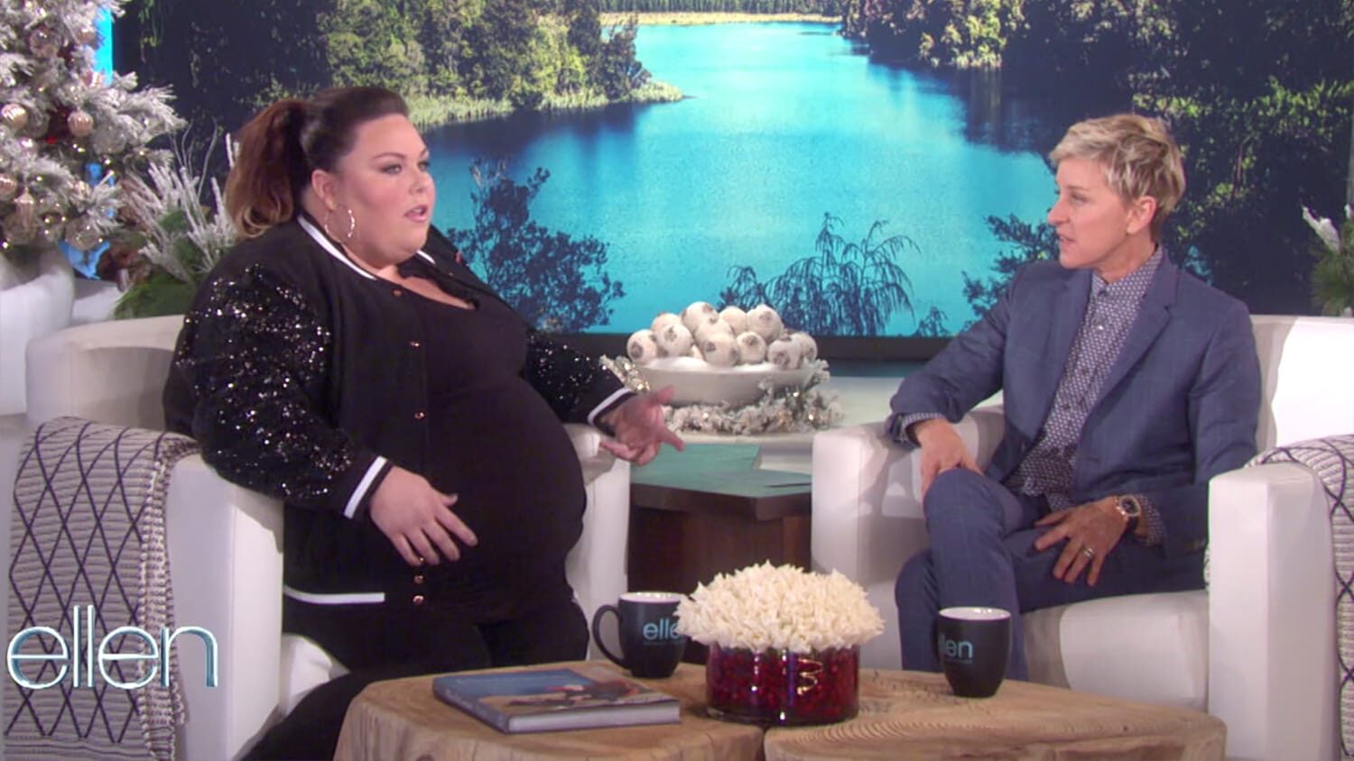 chrissy-metz-on-ellen-tease-today-161201-02_b6b35eb7fd6bc79122b1468ad363db43-7590401