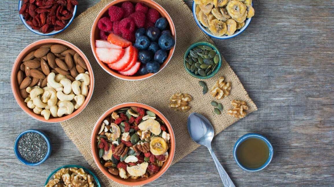 paleo-diet-meal-plan-and-menu-1296x728-feature-7646996