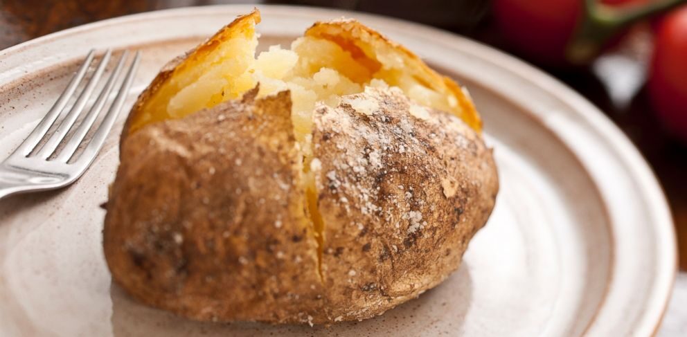 gty_baked_potato_tk_131209_33x16_992-7645740