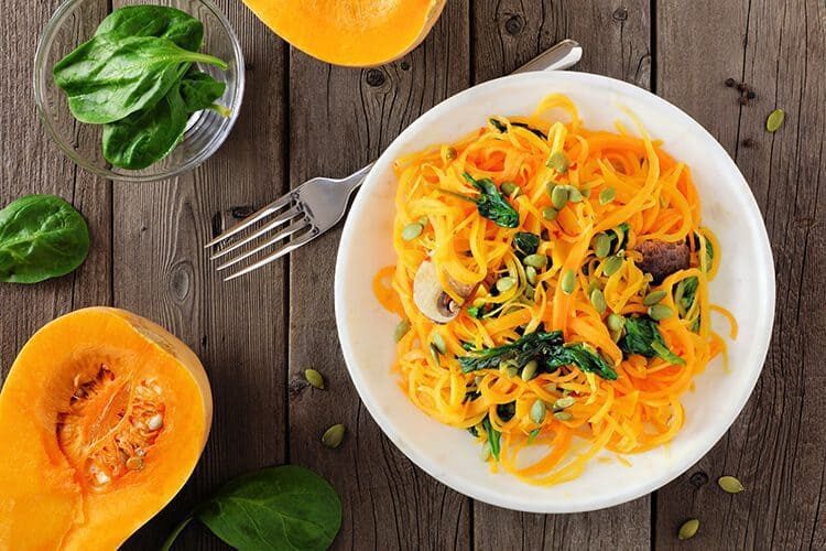 keto-cheats-pasta-with-cheesy-tomato-sauce-8294195