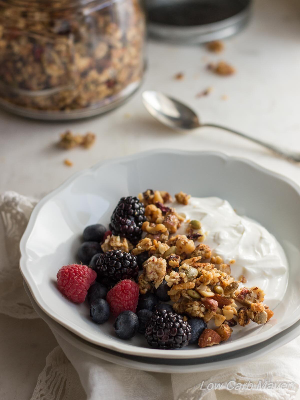 keto-low-carb-granola-5-5759046