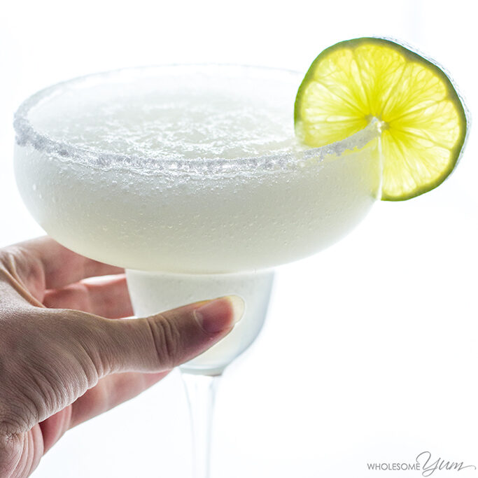 www-wholesomeyum-com-best-skinny-margarita-recipe-sugar-free-low-carb-paleo-img-4260-2-1640422